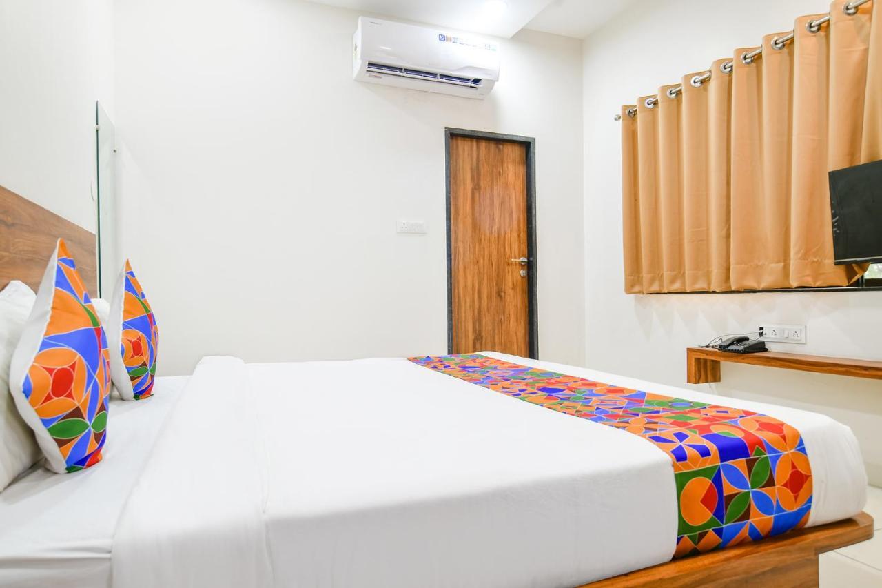 Hotel O Blue Sky Indore Ngoại thất bức ảnh