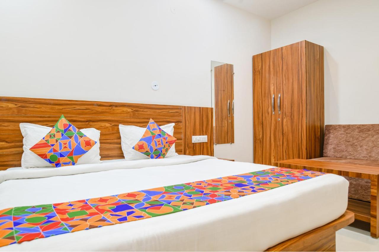 Hotel O Blue Sky Indore Ngoại thất bức ảnh