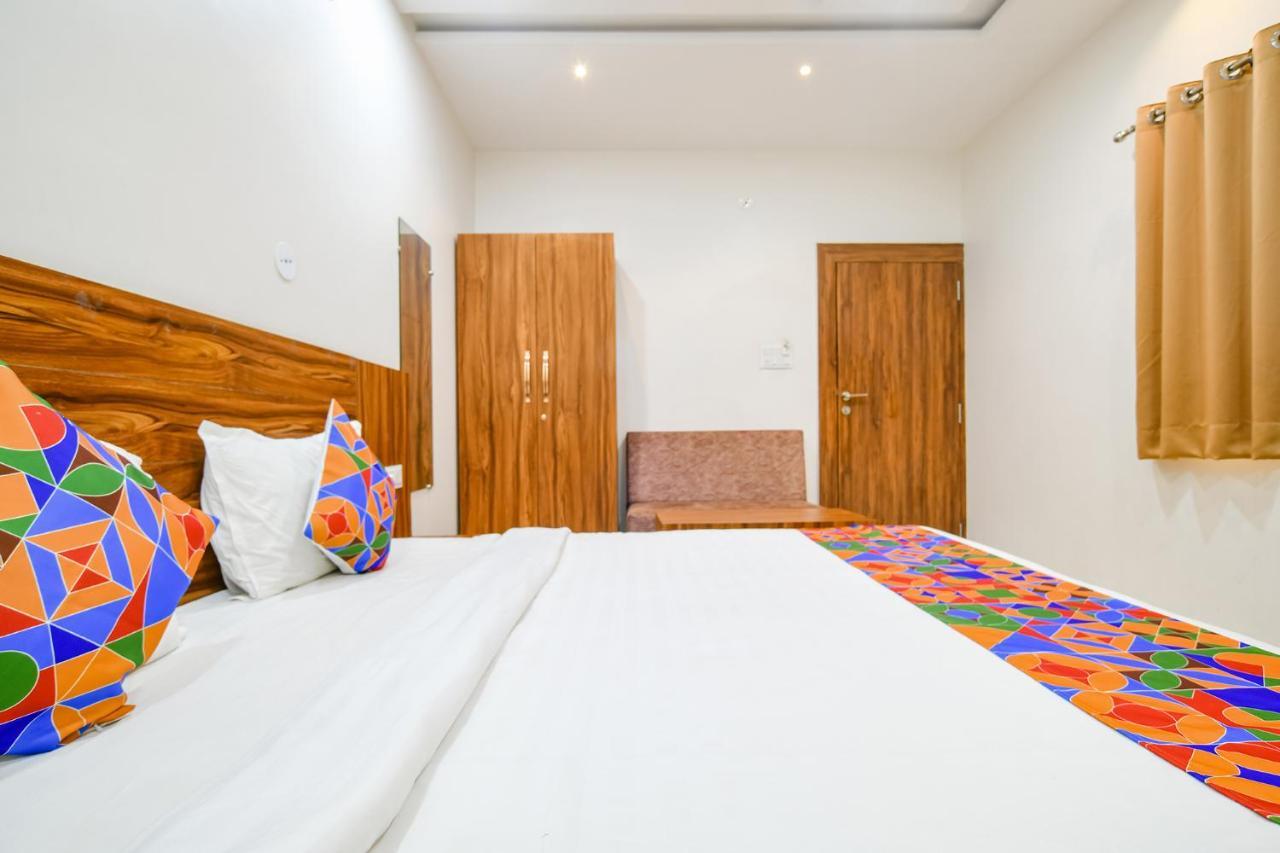 Hotel O Blue Sky Indore Ngoại thất bức ảnh